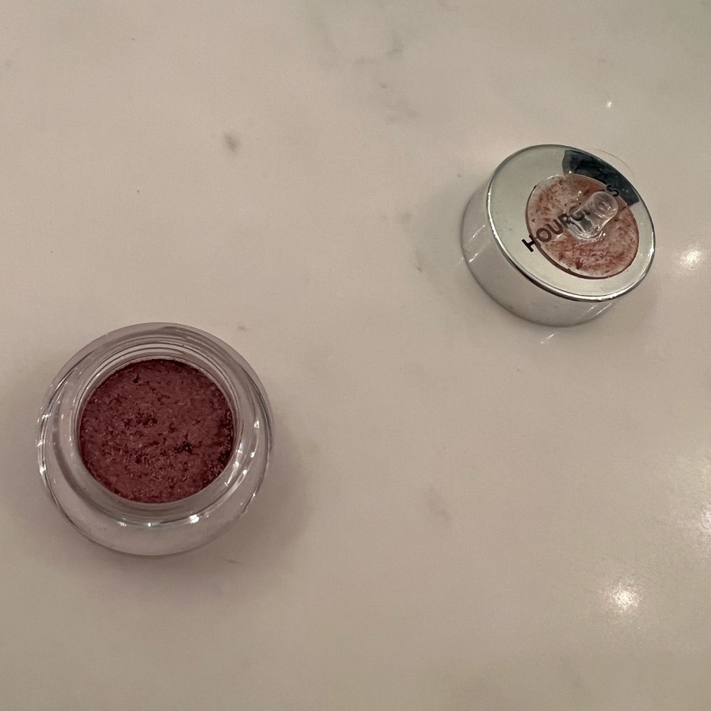 Hourglass Scattered Lights glitter shadow in MOLTEN (mini)